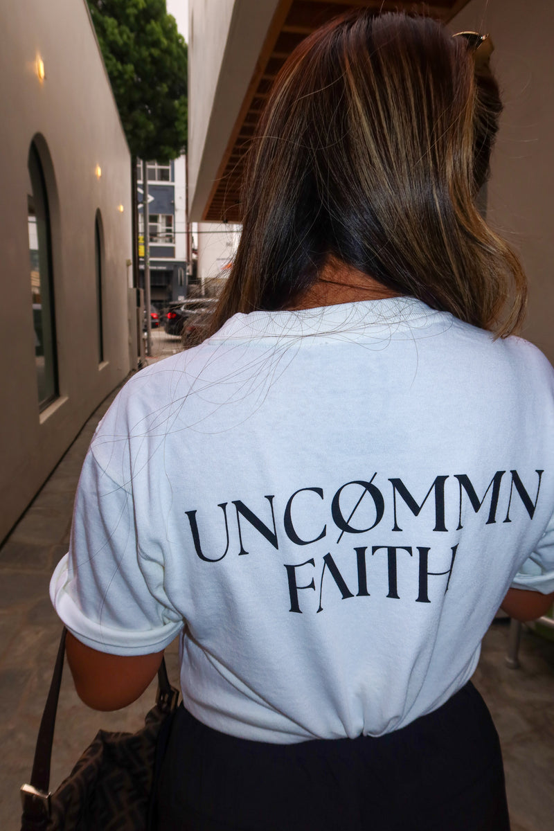 UNCØMMN FAITH Tee — White